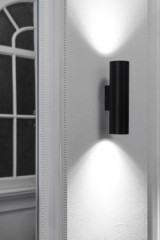 Minimalist black wall lamp Stan - Wall lights by Faro