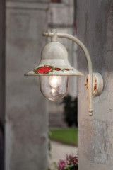 White outdoor wall lamp with hand painted pink motif Imperia - Exterior wall lights by Ferroluce Classic
