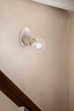 Trieste retro white ceramic wall light