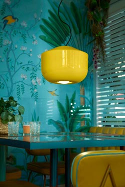 Contemporary pendant lamp in yellow ceramic Bellota