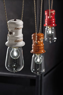 Triple suspension for white ceramic loft