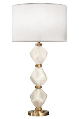 Lampe de table blanche en blocs de quartz blanc et abat-jour blanc Argyle Diamond - Lampe de table by Fine Art Lamps