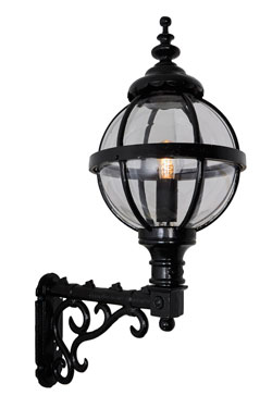 Grande applique d'extérieur globe en fonte Heritage