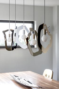 Yaya 1 contemporary golden pendant light