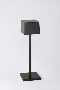 Insitu black aluminium rechargeable cordless lamp - Cordless lamps
