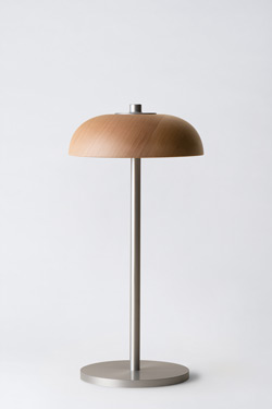 Lampe sans fil en argent et bois clair Bolacha - Lampe sans fil
