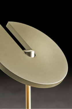 Supernova S height adjustable gold floor lamp 