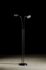 Lampadaire liseuse Flex Twin noir avec bras flexible - Lampadaire by Holtkötter