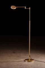 Liseuse articulée métal doré Plano - Lampadaire by Holtkötter