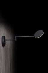 Plano WB applique liseuse orientable noire - Applique by Holtkötter