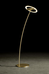 Supernova DW lampadaire double éclairage directionnel doré - Lampadaire by Holtkötter
