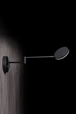 Plano WB wall mounted reading lamp, in black - Wall lights by Holtkötter