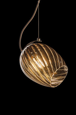 Tulip glass pendant in twisted taupe glass NUCE - Pendants by Italamp