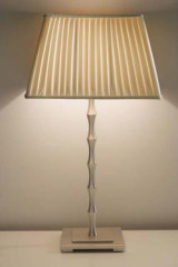 Jane lampe argent satiné abat-jour ivoire - Lampe de table by Jacques Garcia