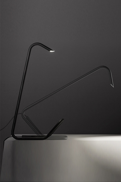 Balance Black Desk Lamp to Flip