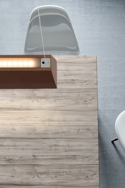 Blonde geometric pendant corten finish 126cm