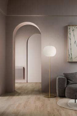 Kushi large floor lamp ball diffuser and black metal