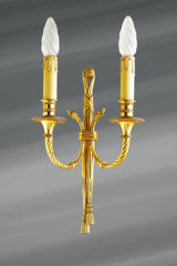Applique double, style Louis XVI, en bronze massif doré - Applique by Lucien Gau