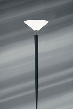 Delage black Art Deco floor lamp and white glass - Floor lamps by Lucien Gau