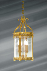 Lanterne en verre et bronze massif travaillé de style classique à quatre lumières  - Lustre by Lucien Gau