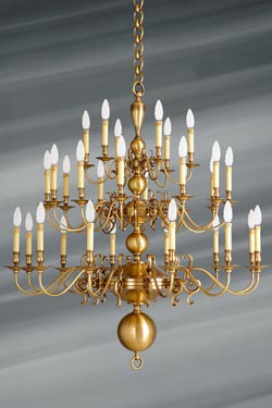 Lustre laiton style hollandais trente lumières  - Lustre by Lucien Gau