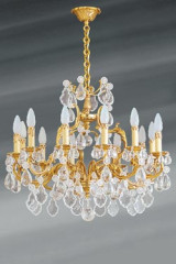 Lustre à pampilles Louis XV doré cristal de bohème douze lumières - Lustre by Lucien Gau