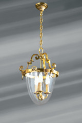 Suspension ovoïdale en bronze et verre trois lumières - Lustre by Lucien Gau