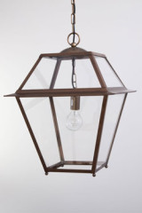 Large classic outdoor lantern in patinated brass Pont-Neuf - Exterior pendants by Lum’Art