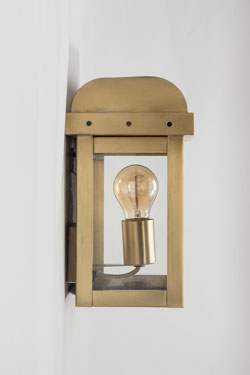 Carolus gilded medieval-style wall light for outdoors