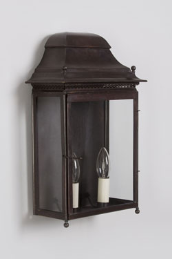 Chantilly 19th century brass wall light - Exterior wall lights by Lum’Art