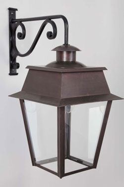 Large wall light on bracket for outdoor use in old brass Bordeaux - Exterior wall lights by Lum’Art