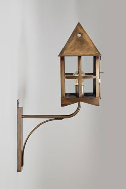 Medieval gold exterior wall light on bracket Pyramide
