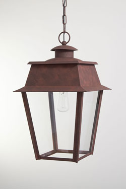 Très grande suspension pour l'extérieur 19ème en vieux fer rouillé Bordeaux - Suspension d'extérieur by Lum’Art