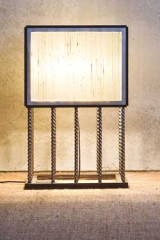 Lampadaire cube en bronze, soie indienne et ébène de Macassar Pasha - Ivoire - Lampadaire by Luminara
