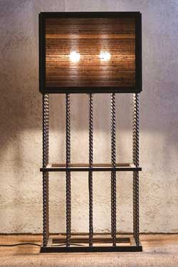 Lampadaire cube en bronze, soie indienne et ébène de Macassar Pasha - Marron foncé grand modèle - Lampadaire by Luminara