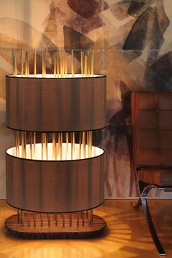 Lampadaire ovale Soho Oval en soie, bronze et palissandre