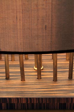 Lampe Soho Oval en soie, bronze et palissandre