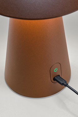 Lampe sans fil rechargeable en aluminium rouille Buddy