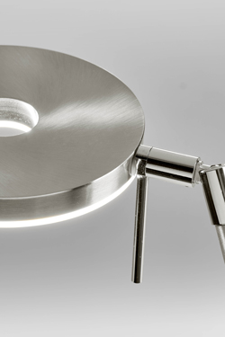 Liseuse contemporaine en nickel mat Cycle