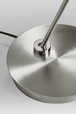 Liseuse contemporaine en nickel mat Cycle