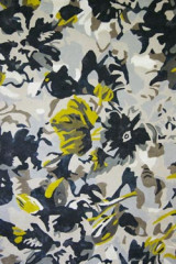 Bloom tapis aux motifs floraux à dominante grise 170X240 - Tapis contemporain by MA Salgueiro