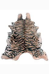 Peau de vache entière motif Tigre - Tapis en peau by MA Salgueiro