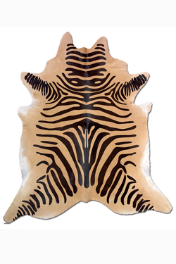 Peau de vache entière motif Zèbre noir et fauve - Tapis en peau by MA Salgueiro