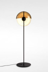 Theia floor lamp, LED lighting and half-shell shade with dimmer switch in black metal - Floor lamps by Marset
