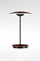 Lampe sans fil en bois wengé Ginger - Lampe sans fil by Marset