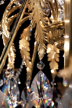 Grand lustre doré 15 lumières Acantia 