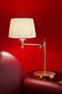 Lampe de table articulée dorée - Lampe de table by Masiero
