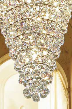 Lustre conique en cristal