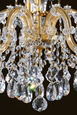 Lustre cristal transparent et métal doré en bouquet 5 lumières