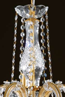 Lustre cristal transparent et métal doré en bouquet 5 lumières